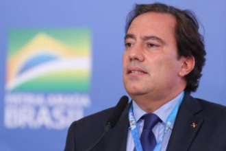 Pedro Duarte Guimarães mostra como a inflação impacta diretamente o poder de compra e o dia a dia das pessoas.