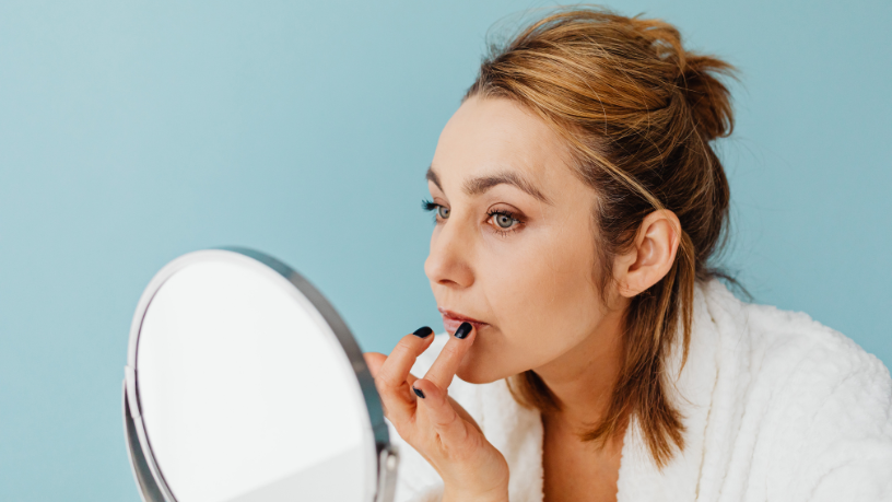 Para Milton Seigi Hayashi, o contorno labial traz equilíbrio aos lábios e melhora a harmonia facial.