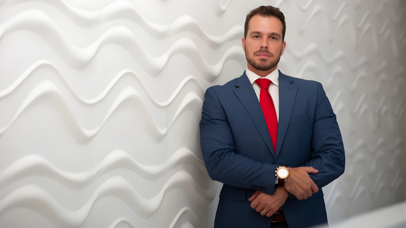 Na análise de Felipe Rassi, o mercado de NPL no Brasil revela crescimento no volume de transações e novas perspectivas para investidores e instituições financeiras.